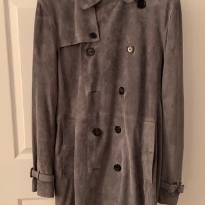 BURBERRY TRENCH COAT/JACKET